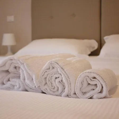 Leonardo Affittacamere 3*