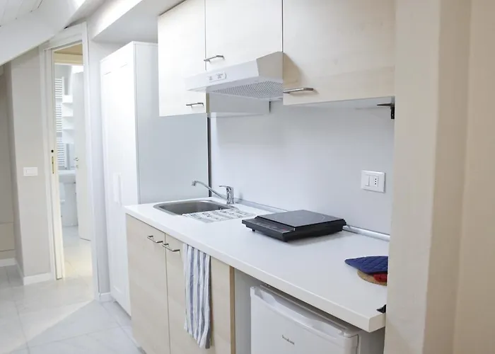 B ＆ B レオナルド 3*