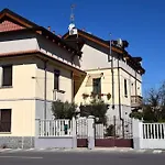 李奥纳多住宿加早餐旅馆 3* 罗镇